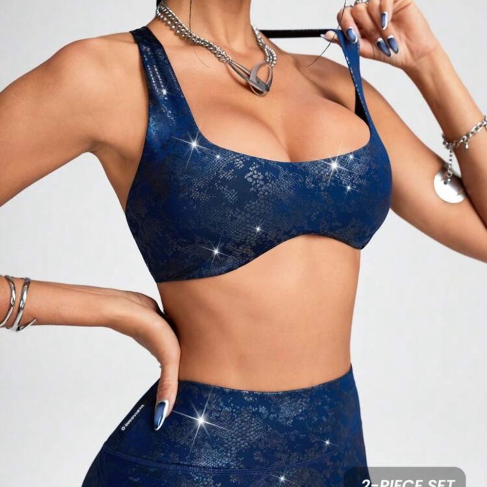 Women's workout set